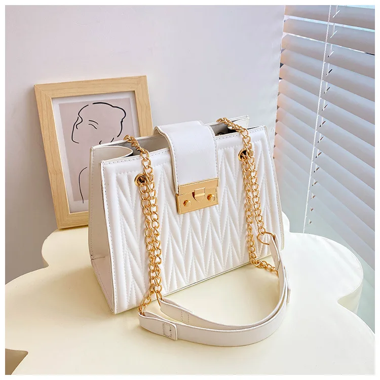 Women Brand Designer Handbag Shoulder Messenger bag Crossbody Bag PU leather Trend Female