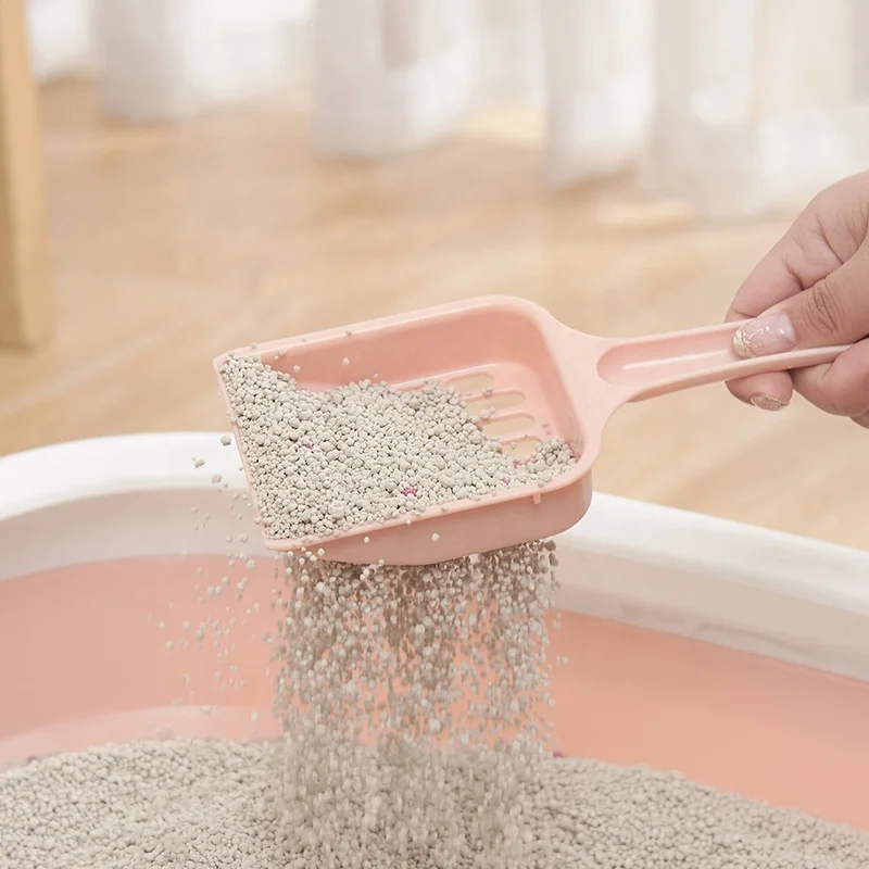 Plastic Litter Scoop for Small Animals Like Cat and Dog