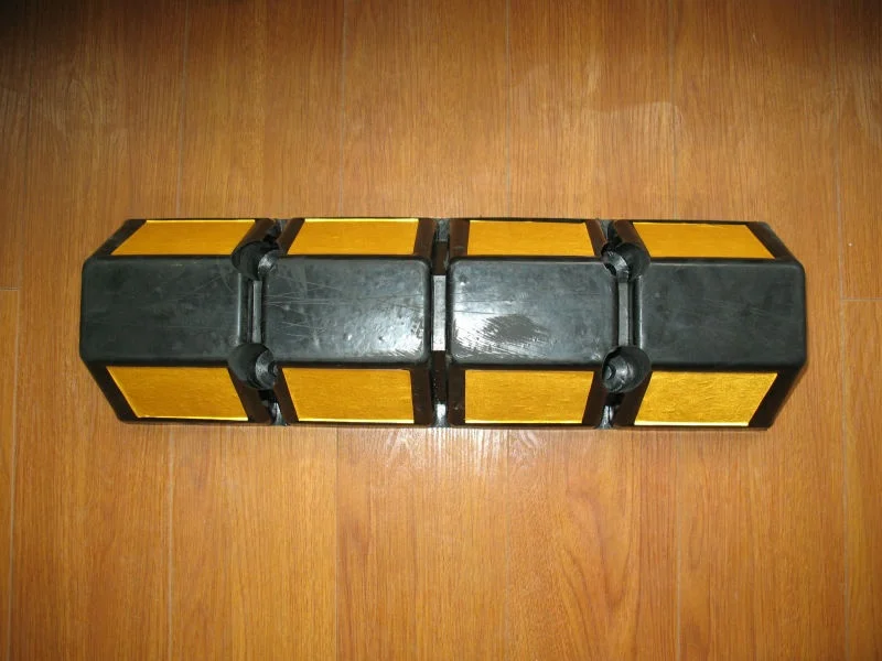 New STOP wheel stopper wheel chock stopper Rubber Parking Curbs Car parking wheel stopper