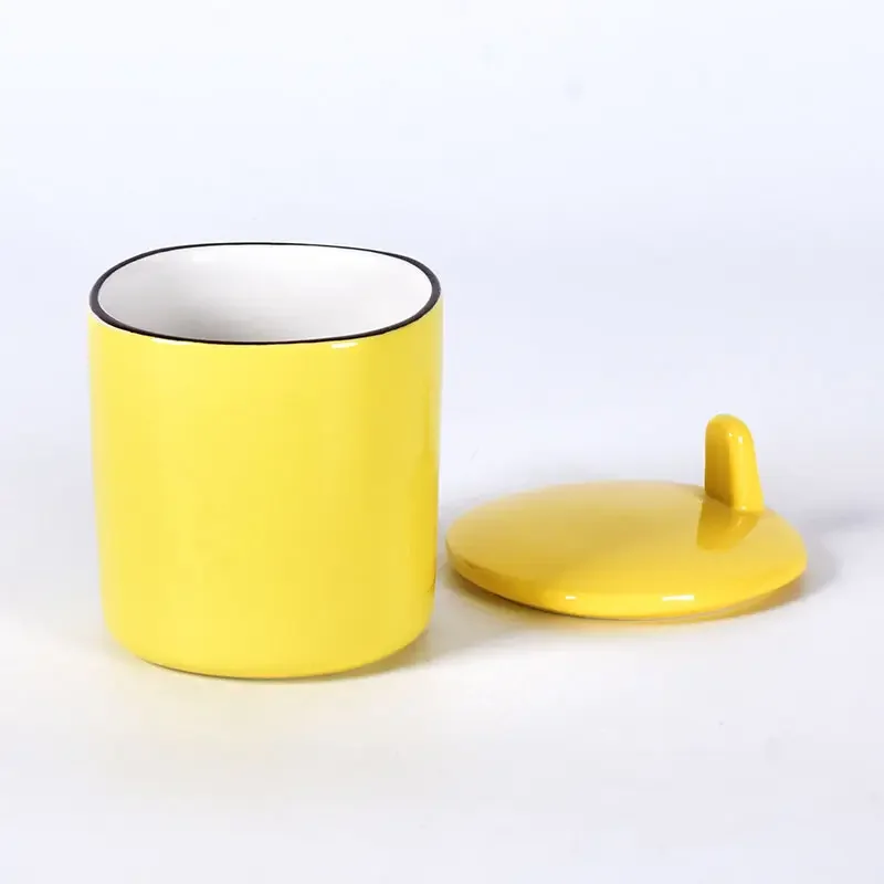 Household Seasoning Bottle Kitchen Tools ceramic Salt and Pepper Shakers Sugar Storage Bowl Restaurant Spice Jars Set