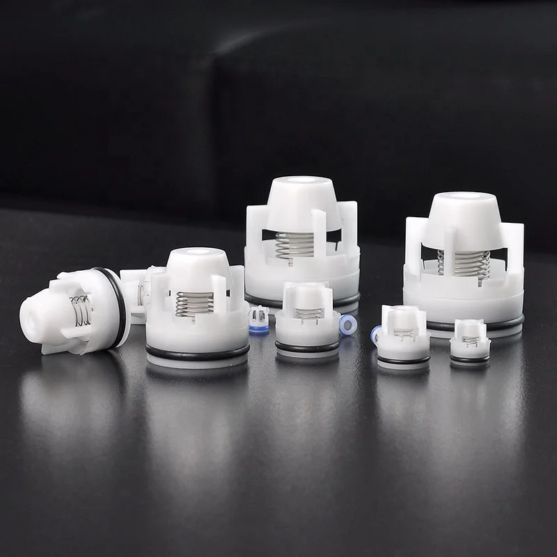 DN25 Plastic Check Valve Core One-Way Micro Plug Non-Return Check Valve Hydraulic Control Water Pipe Fittings Anti-Drip
