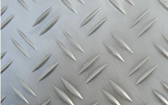 Aluminium and aluminium alloy needle pattern roll aluminum tread plate