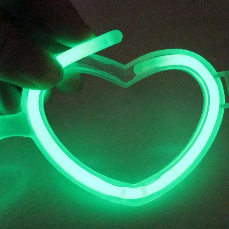Party concert bar Neon Heart Shape glow glasses toys for christmas Plastic glow in dark light up glasses