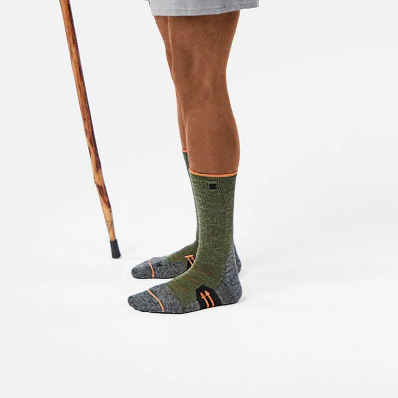 Thick Warm Merino Wool Crew Socks Man Outdoors Activity Sports Hiking Socks