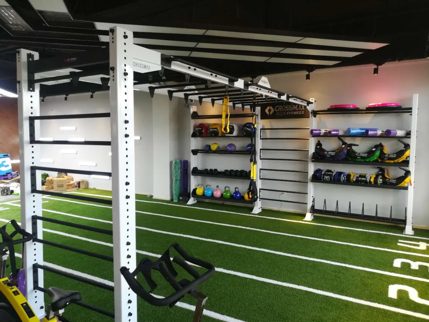 Multi functional gym equipment Multi Functional Cross training Station