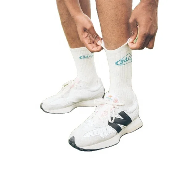 Custom Team Number Crew Basketball Socks, Outdoor Sports Mens Classic Cushion Athletic Sock Boy Long asian boy white sock