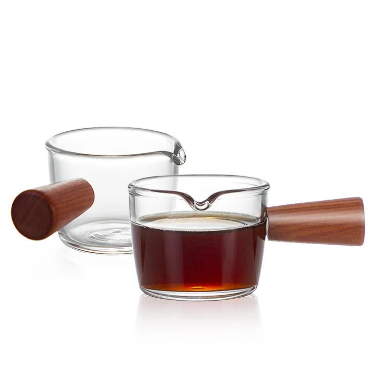 Hand Made Clear Single Spout Espresso Shot Glass Mini Milk Measuring Glass Cup with Wood Handle for Milk Coffee Espresso Making