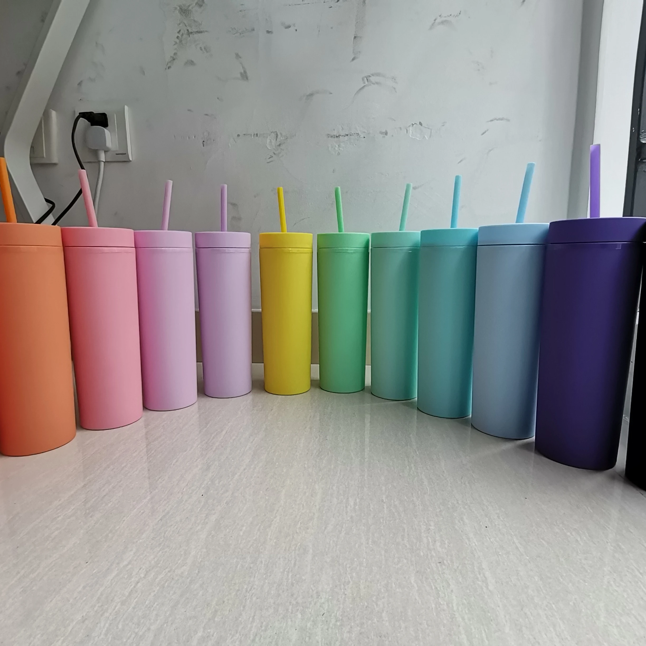 
500 Ml Leak Proof Screw Top Custom Plastic Clear Carton Milk Water Bottle 