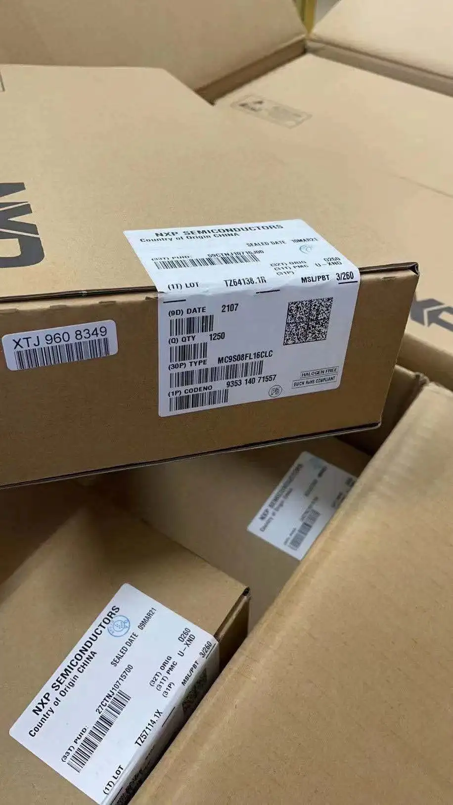 MC9S08FL16CLC (2).jpg