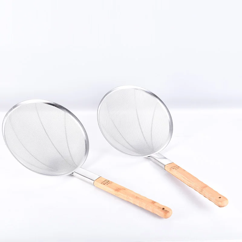 Wholesale Stainless Steel Colander Non-Slip Wooden Handle Strainer Durable Kitchen Utensil Colanders