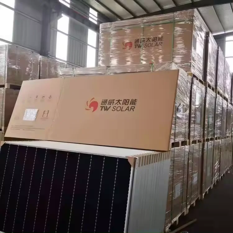 LONGi HiMO 7 590w LR7-72HGD 585-620M HPDC Half Cut Cell 585 590 595 600 605 610 615 620 Watt Solar Panel Longi EU