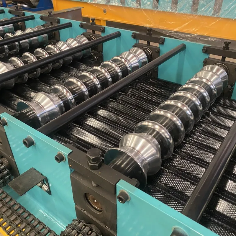 Corrugated arc galvanized sheet forming machine roof panel automatic production line