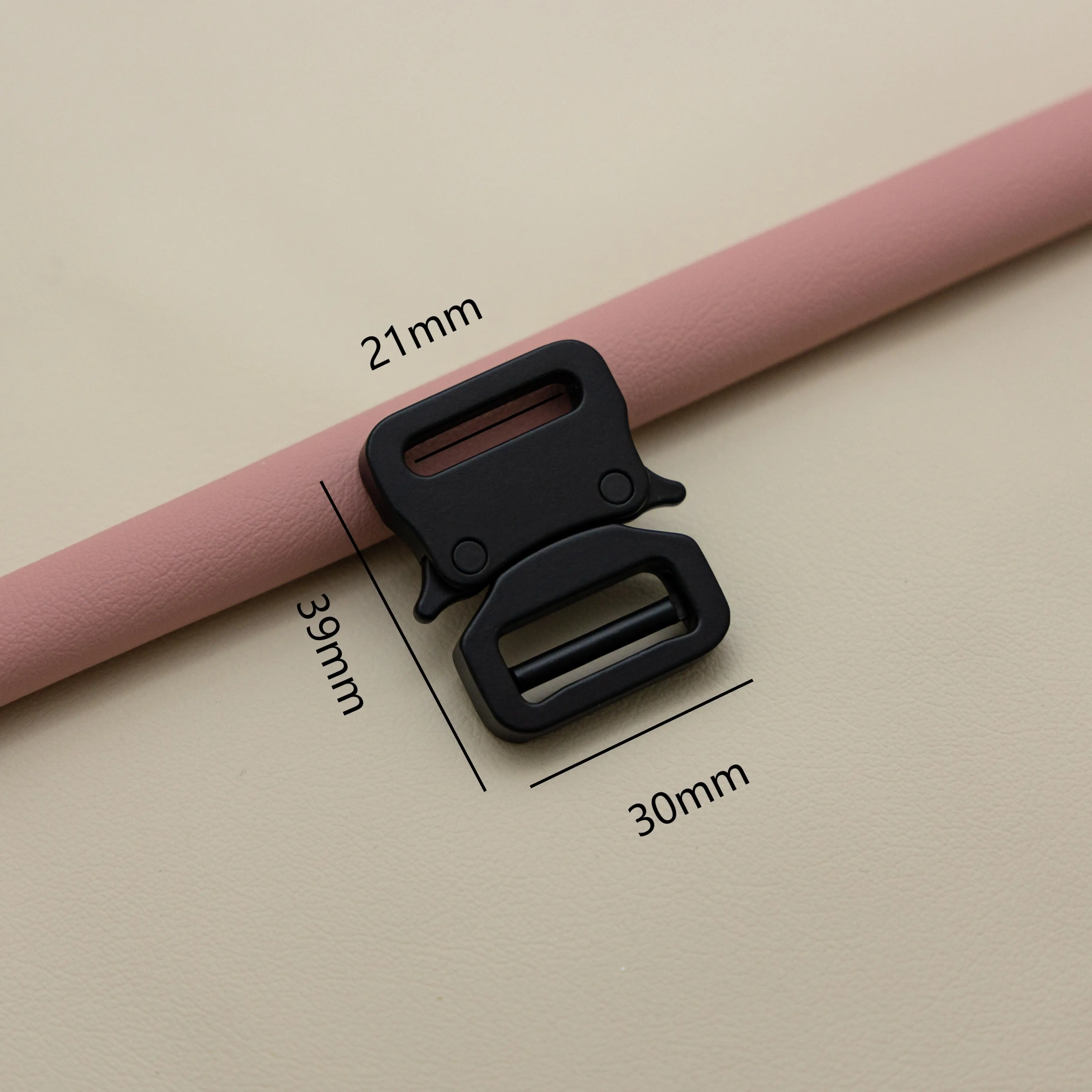 20mm Customize Laser logo Solid Metal Buckle High Tensile Strength Push Lock Tactical Belt Heavy Duty Quick-Release Lock buckle