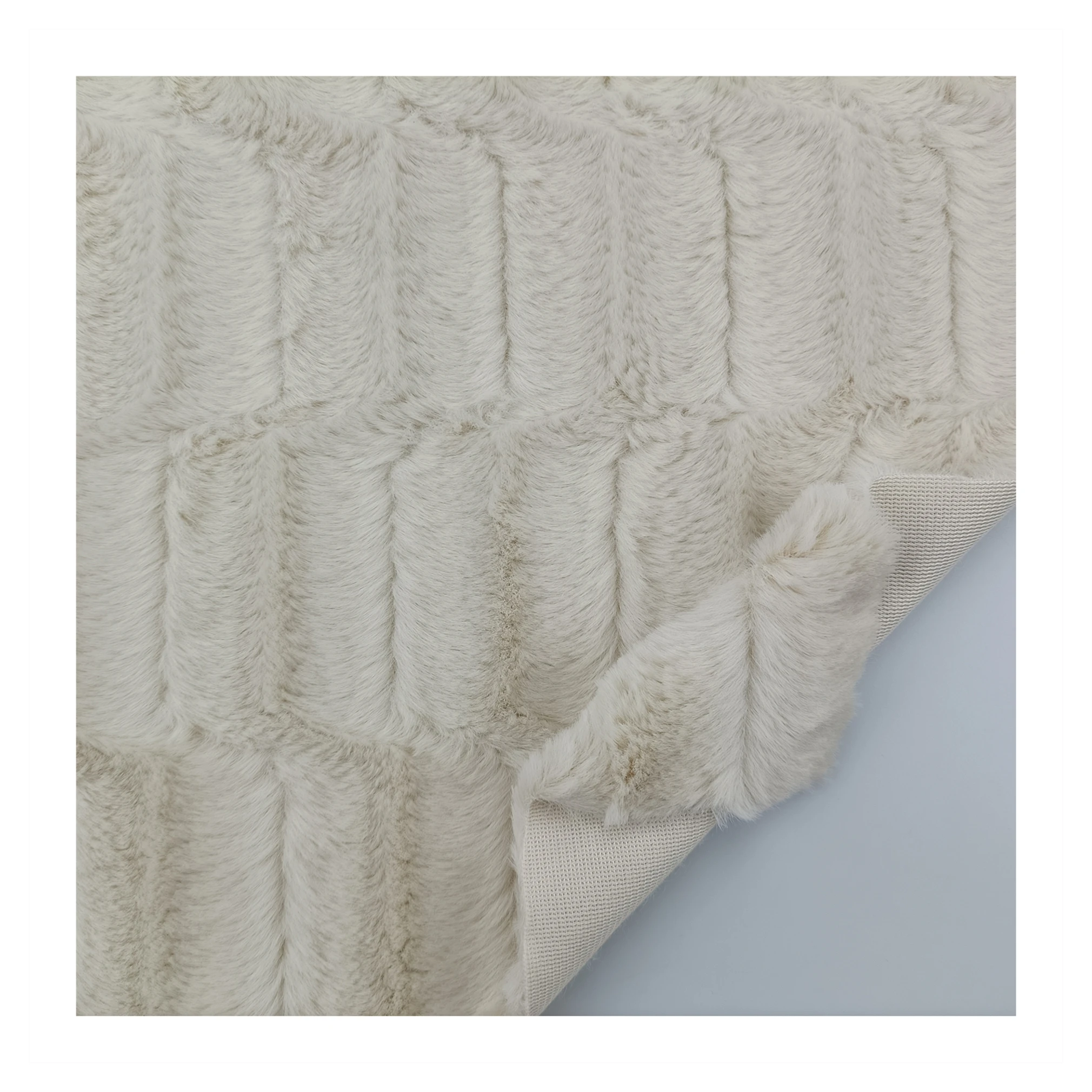 Fashionable Snailed Rabbit Faux Minky Fur Fabric Soft Touch for Garment/Blanket/Carpet