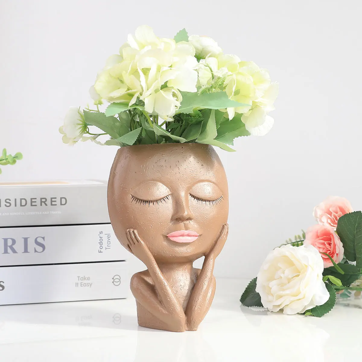 Wholesale Garden Decor North Furnishing Special Handmade Meditation Girl Art Crafts Resin Flower Pot