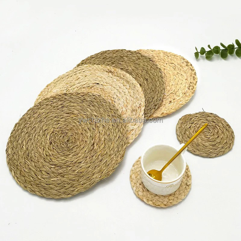 Japanese Natural Straw Weaving Round Corn Husk Woven Dinning Table Mat Straw Cup Coaster Table Mats And Bowl Pads
