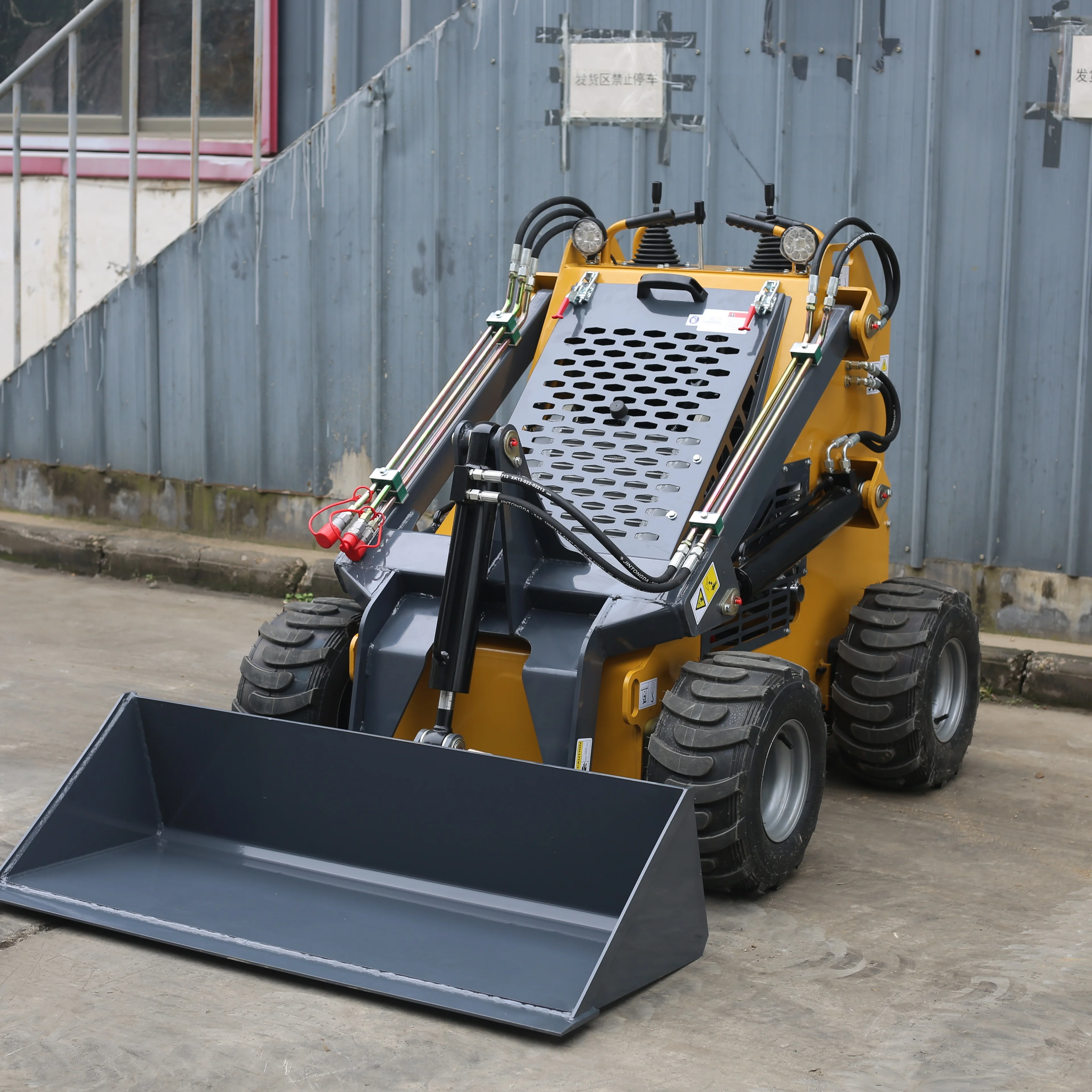 Available for wholesale sale EPA EURO5 skid steer loader mini track skid steer loader Industrial slip loaders One year warranty