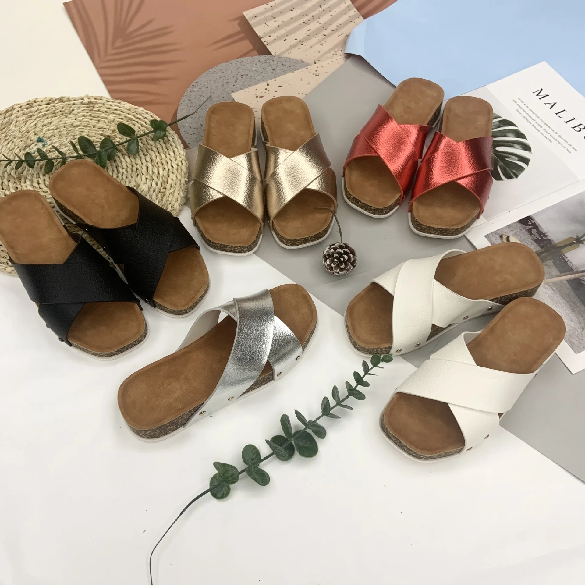 New foreign trade slippers female summer wear fashionable all-mach-thick-soled slippers