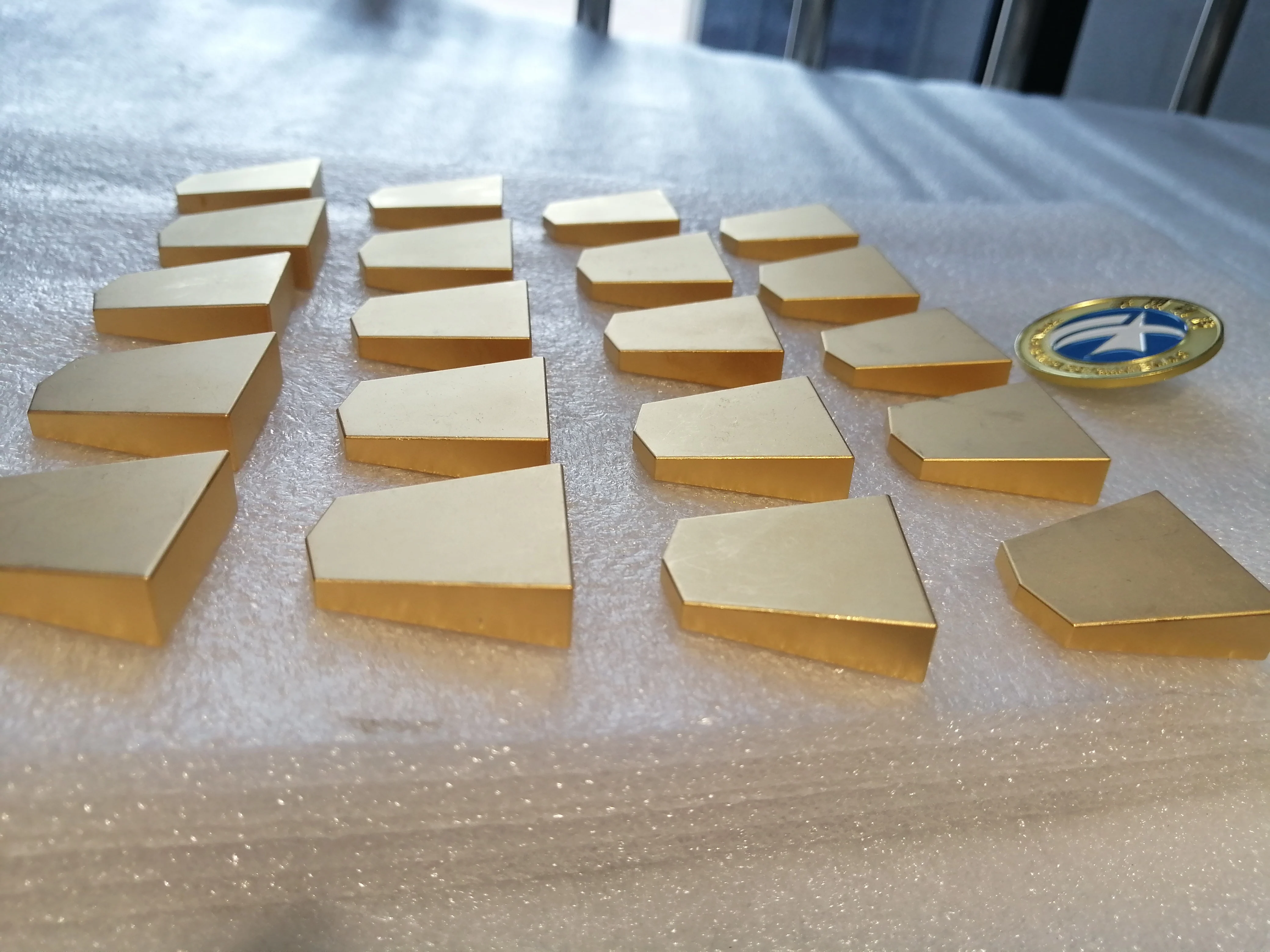 China products tungsten metal cube 99.95% purity 1kg tungsten cube