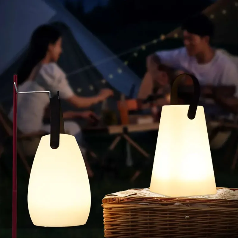 RoHS Listed Eco-friendly PE Molded IP65 Waterproof USB Rechargeable RGB Dimmable Cordless Table Lamp With Remote