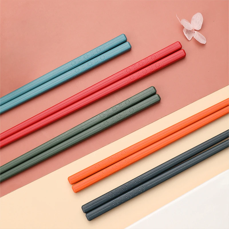 
korean Solid Chopsticks Gold Plated Food Grade 304 Stainless Steel Mirror Polish fiberglass Chopsticks 