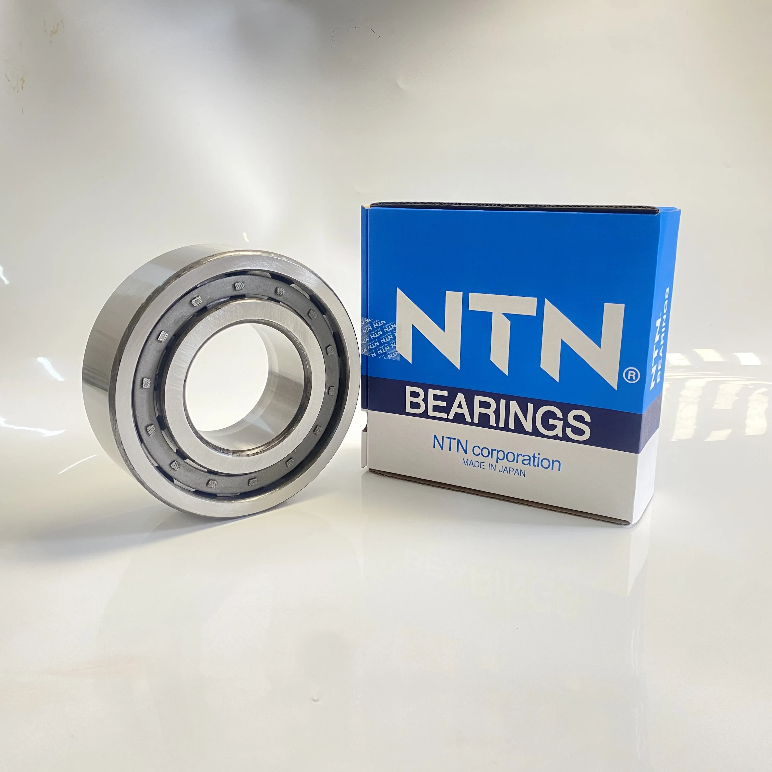 Ntn  Nsk Roller Bearings Nj2318 Nj2319 Nj2320 Nj2322 Nj2324 Nj2326 Nj2328 Nj2330em Ecj Ecm C3 Cylindrical Roller Bearing
