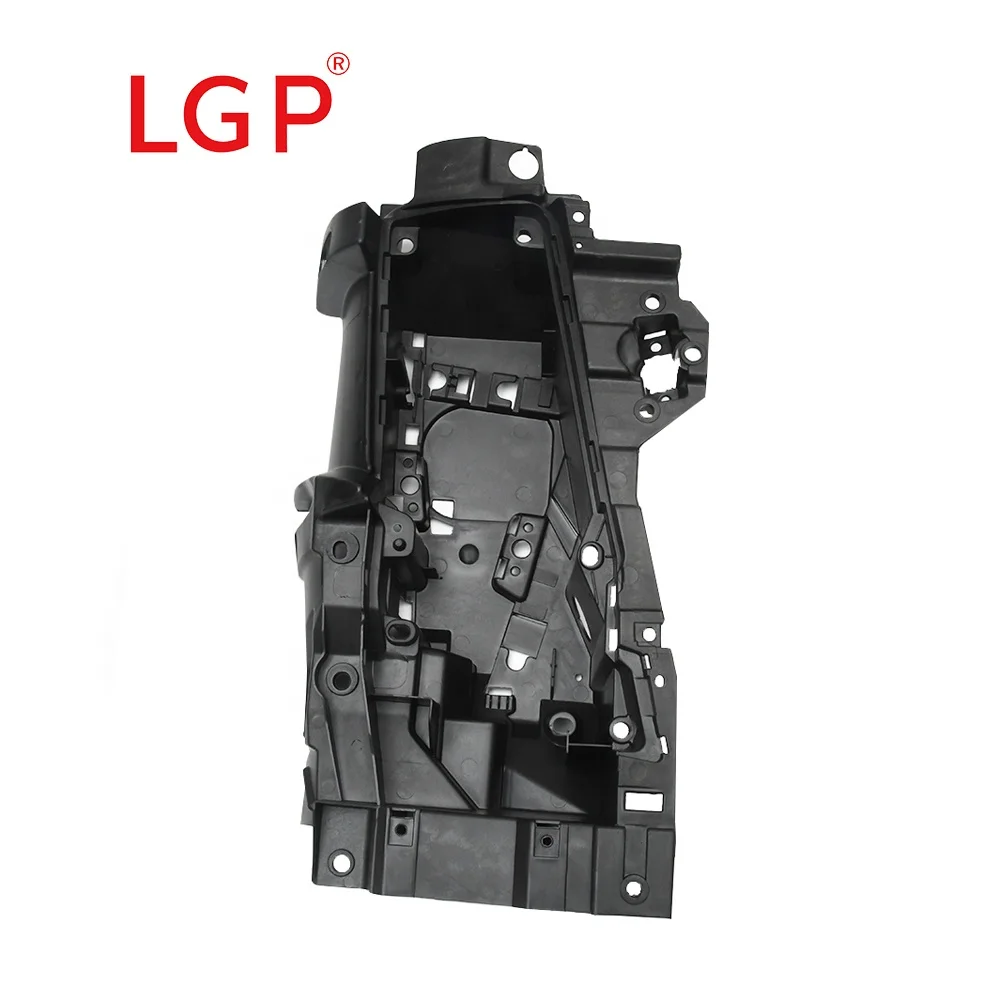Truck Spare Parts FH/FM V3 Lamp Housing LH 82209788 RH 82209849 one piece