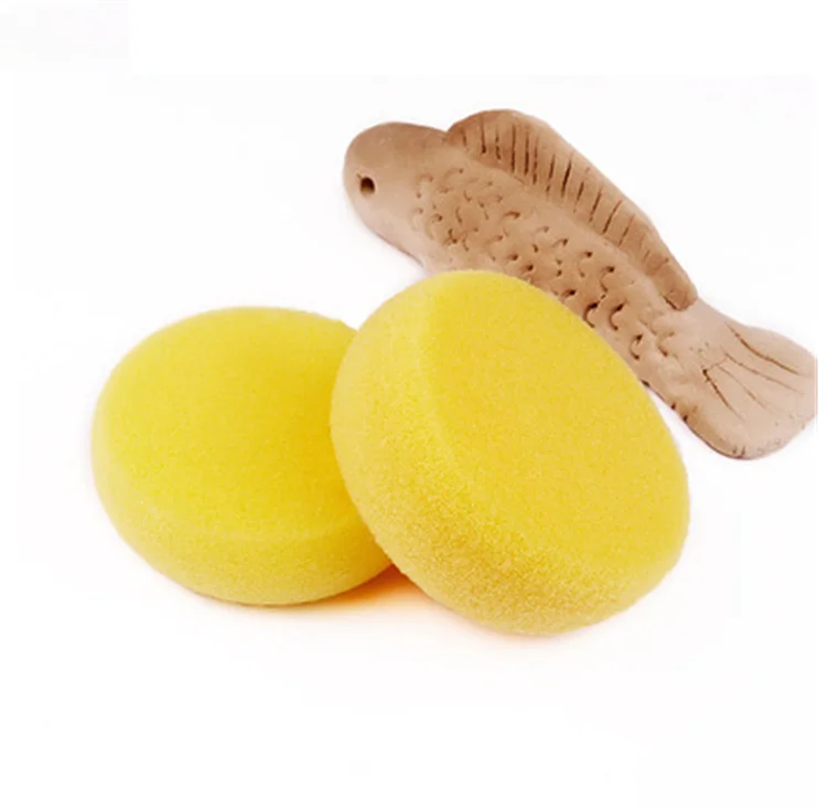 pottery clay tool set absorbs the water of the round cake sponge