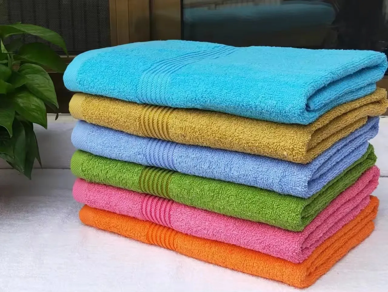 Ultra Soft absorbent and middle weight Cotton Bath Towels - Natural, luxurious Bath Towel Set - 4 Piece classical plain color