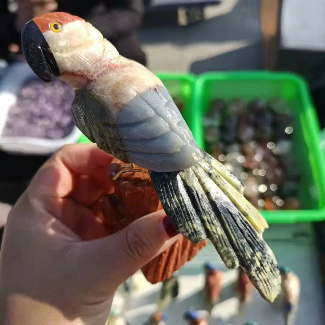 Хрустальный резьбовой камень для украшения