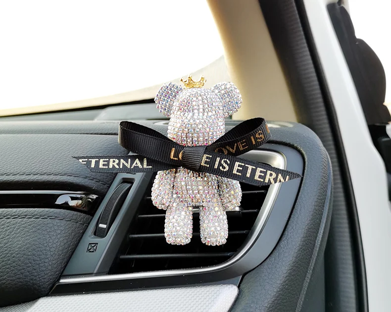 Автомобильный зажим, парфюм, ароматическое украшение, милая кукла, медведь, освежитель воздуха, интерьер, черный аромат, аксессуары