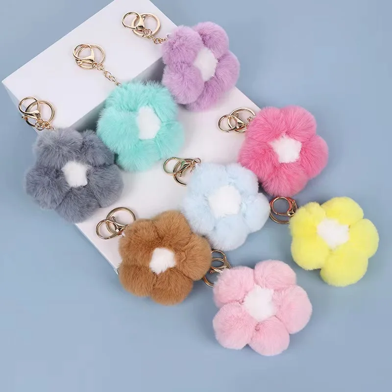 New Korea Style Multicolor Large Fluffy Pom pom Key Ring Accessory Flower PomPom Fur Ball Keychain for Handbag Charm