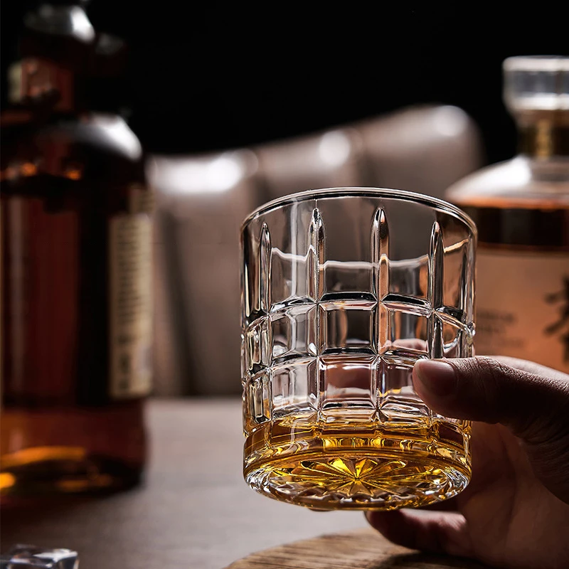 SQ115 Creative European Glass Whisky Mug Cup Embossed Crystal Whisky Glass Tumbler Household Water Glass Cup