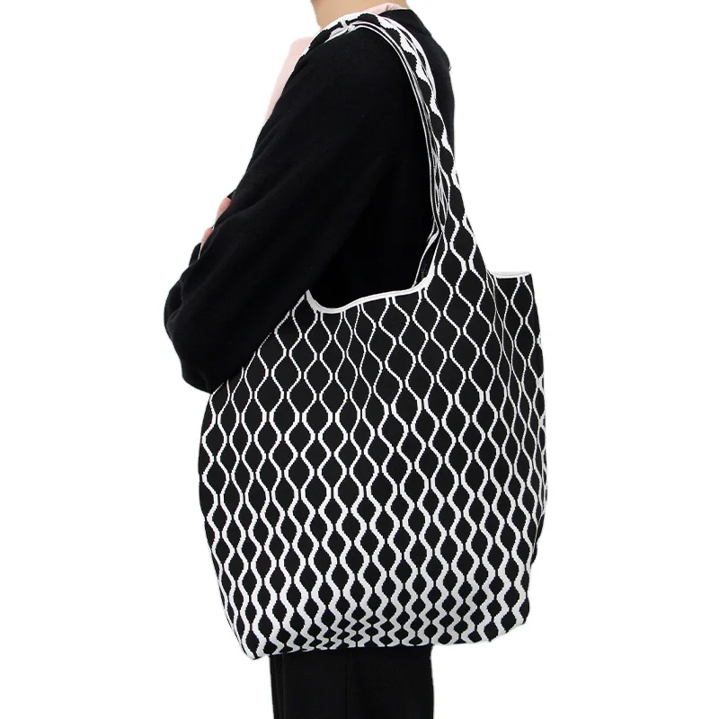 Female Knitting bag Underarm Fashion Bag  Knitted Handbag Crochet Women Strip Knitting handbags