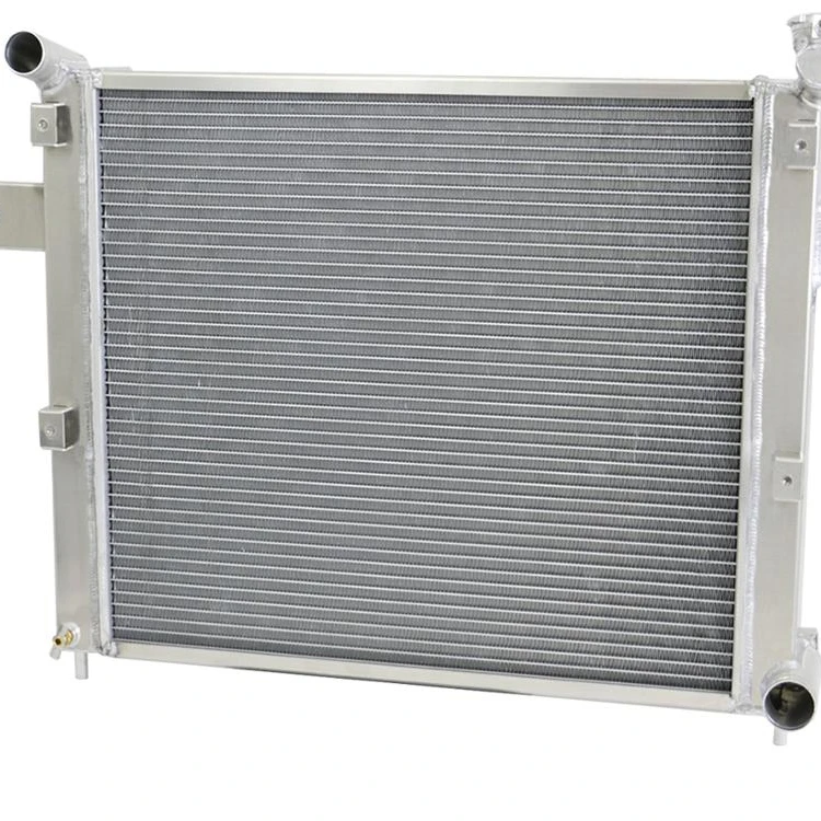 Прочный, изготовленный на заказ радиатор для Jeep Grand Cherokee