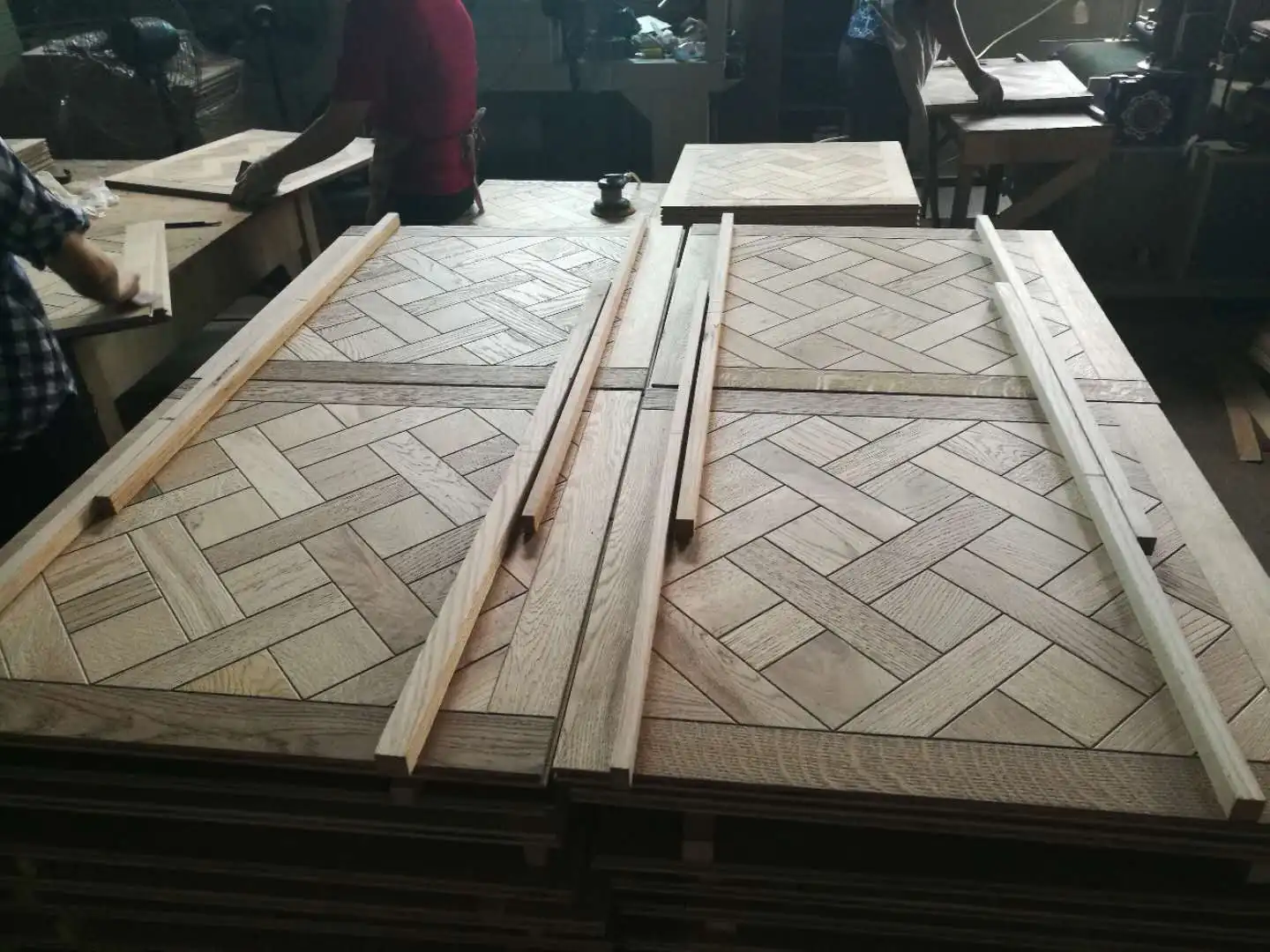 Unfinished Rustic European Oak Wood Engineered Versailles Parquet Flooring Panel Chantilly Monticello Bordeaux Parquet Flooring
