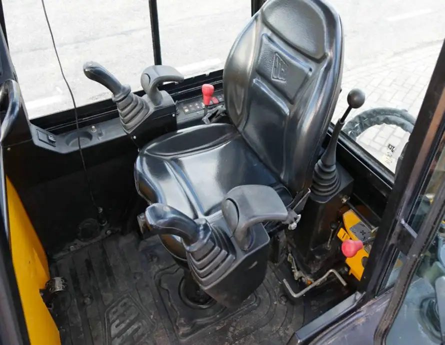 Used 1CX backhoe front end loader Original UK Loading Machinery Skid steer mini loader For sale