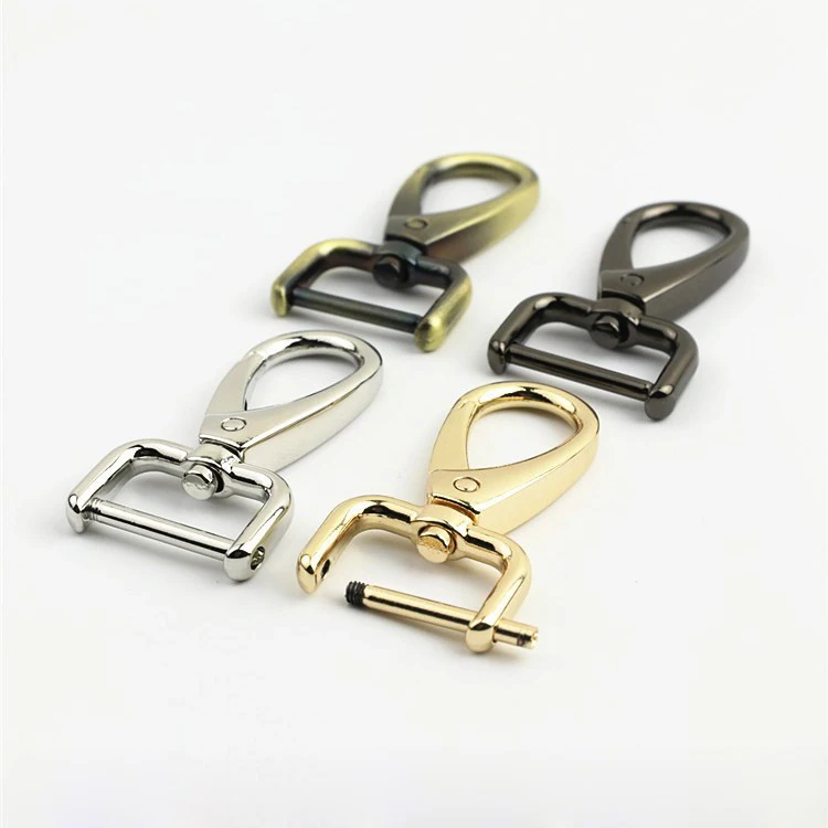 Металлический шарнирный карабин