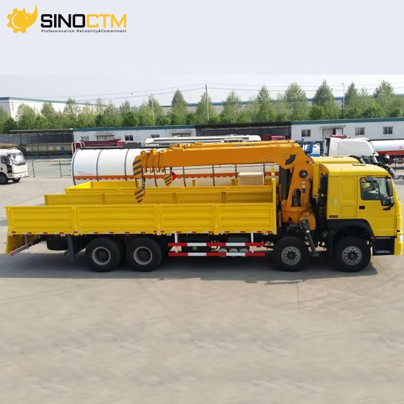 Sinotruk Howo 8x4 12-Wheel 31 Ton Cargo Truck with 16 Ton Hydraulic Telescopic Boom Crane