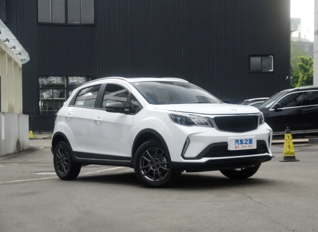 Низкая цена новый бензиновый автомобиль Geely GX3 Pro 2024 лучший внедорожник за деньги 1.5L топливные автомобили дешевый сделано в Китае
