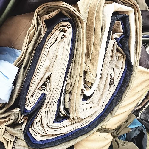 Hot selling stock cheapest warehouse stock lot woven textile  cotton twill fabric/cut pieces/1-15 meters/mix design