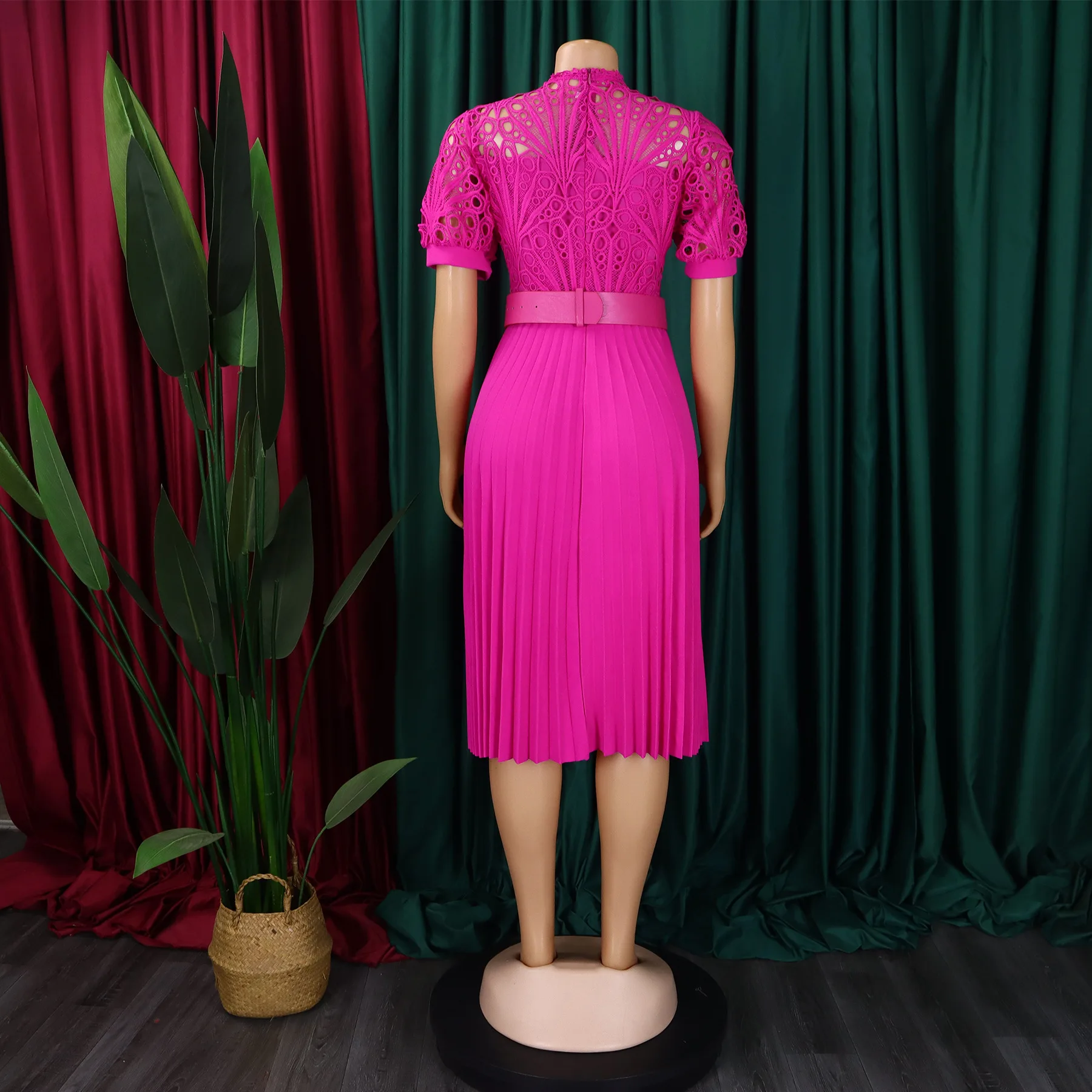 D499 Latest Design Ladies Spring Dress Temperament Solid Lace Dresses Women Hook Flower Hollow Out Pleated Dress