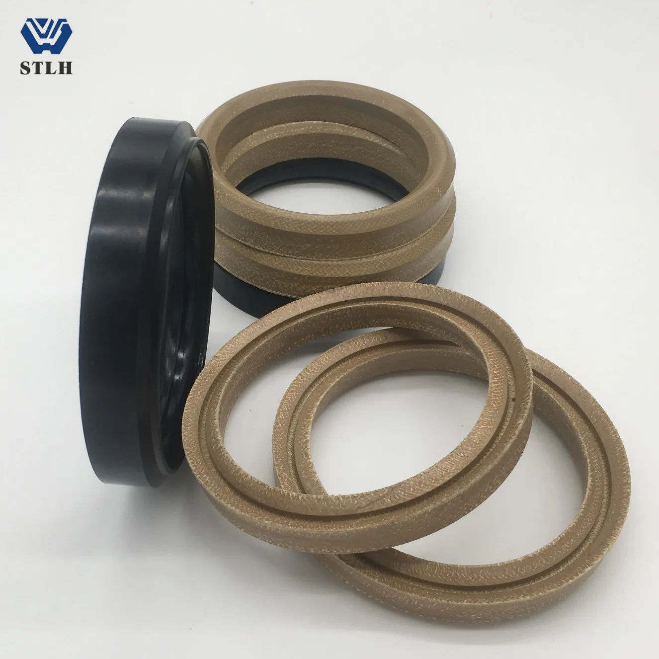 Frac and Well Service Pump Packing for fracturing pumps