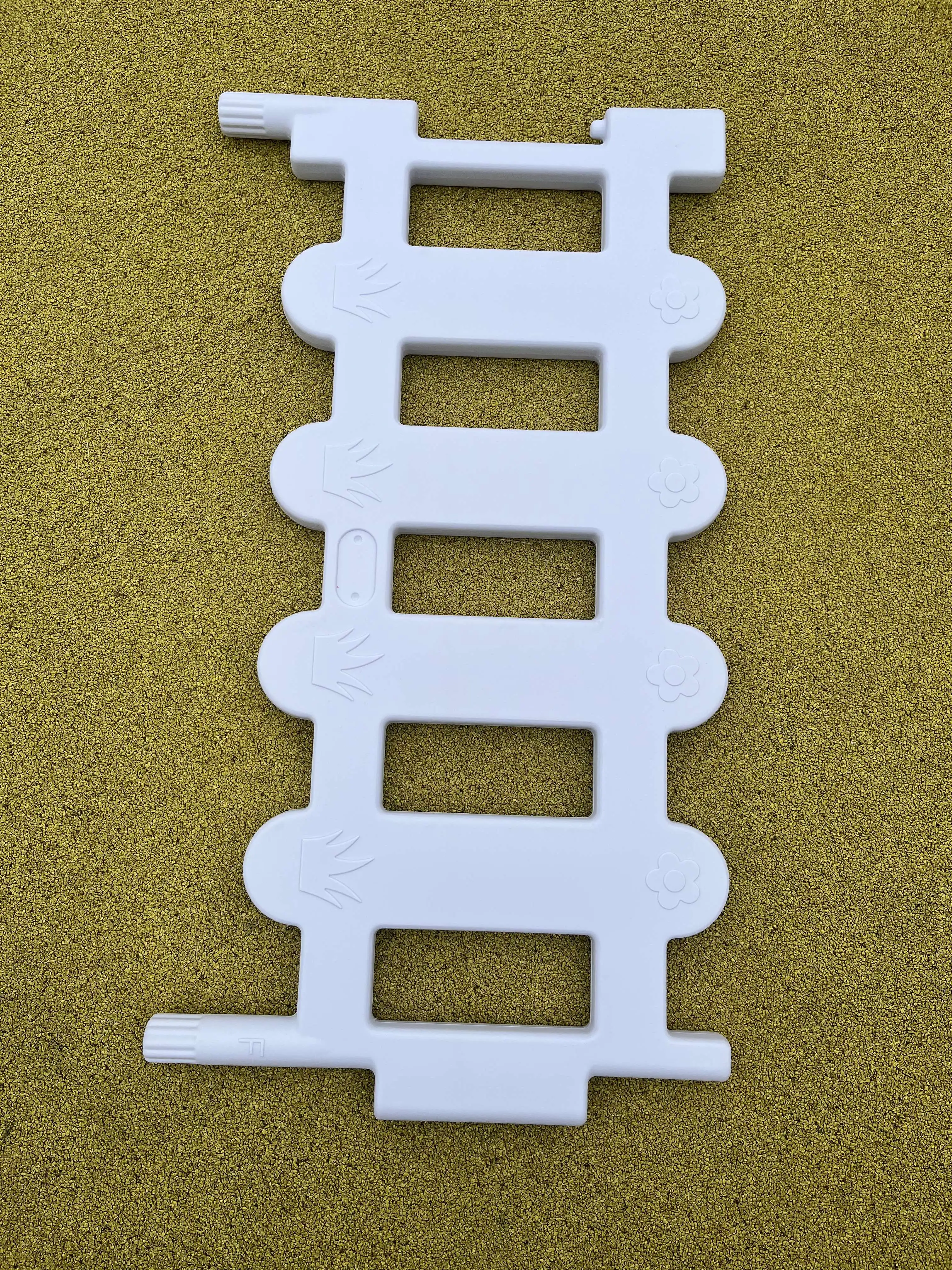 plastic fence gate ball pit kids play amusement park playground Plastic Backyard Playpen Soft Play Fence