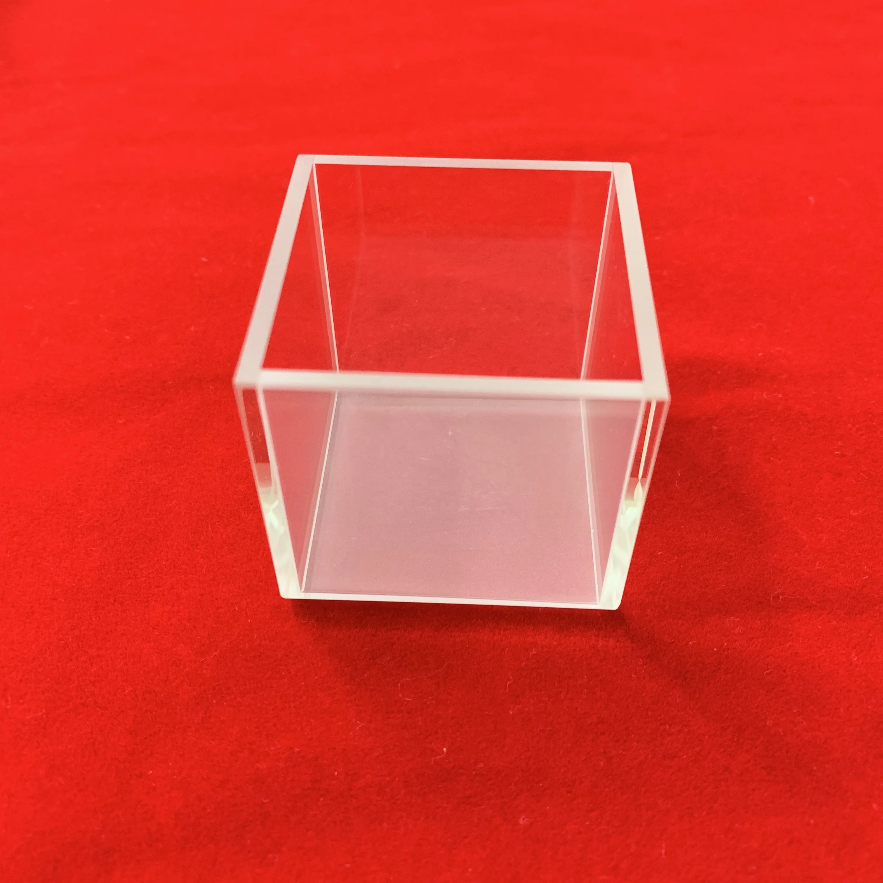 lab use cubic quartz glass cuvette G204