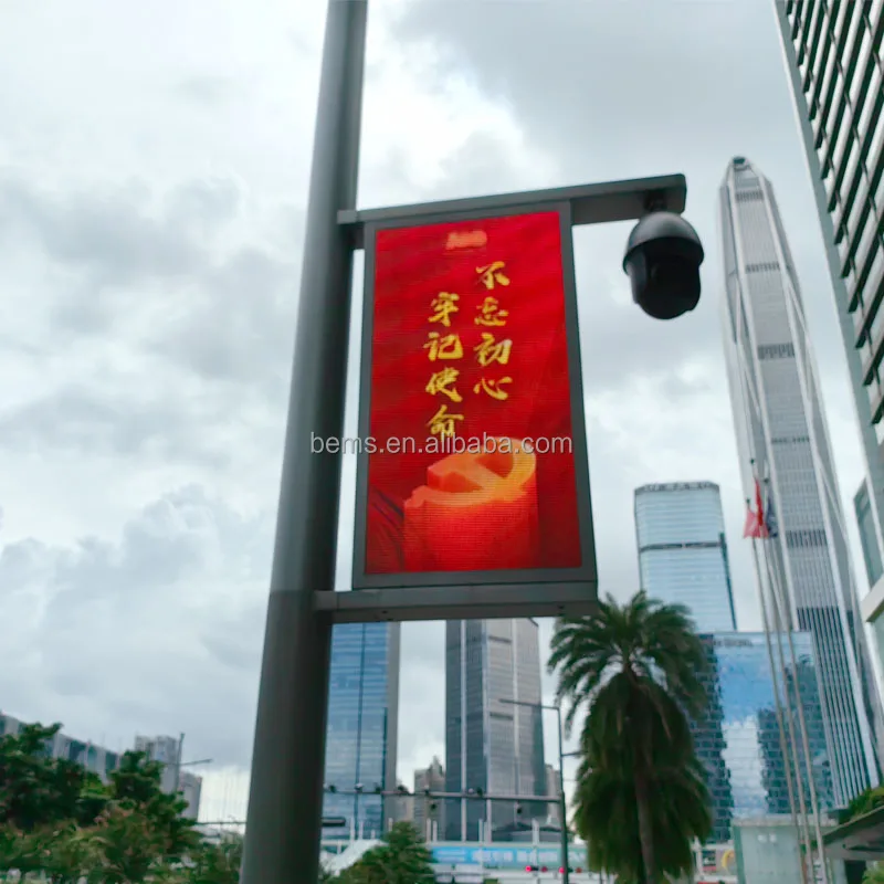 Waterproof LED Display Advertising Street Lighting Pole Display Lamppost Signage Sign