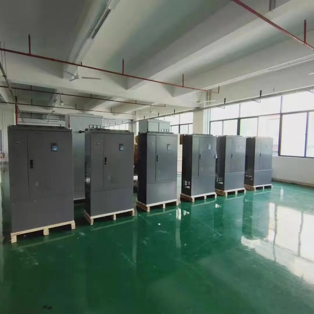 OEM (изготовитель комплектного оборудования) высоко-векторный диспетчер защита от низкого напряжения Частотный преобразователь 500kw 380v 3ph