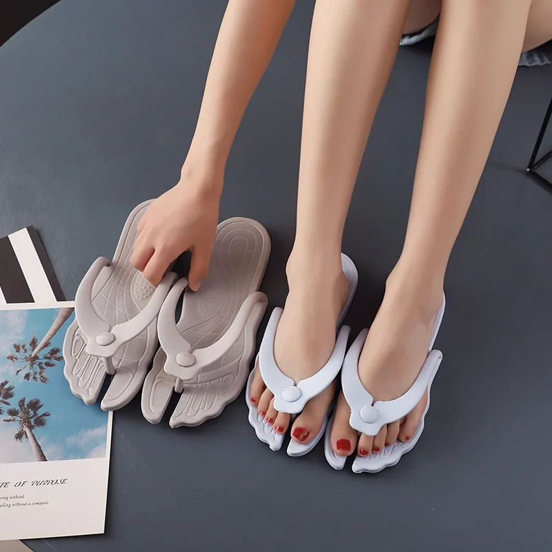 Wholesale customized logo New Style Soft Bottom Beach Slippers Woman Slipper unisex Flip-Flops Slippers Foldable hotel Spa