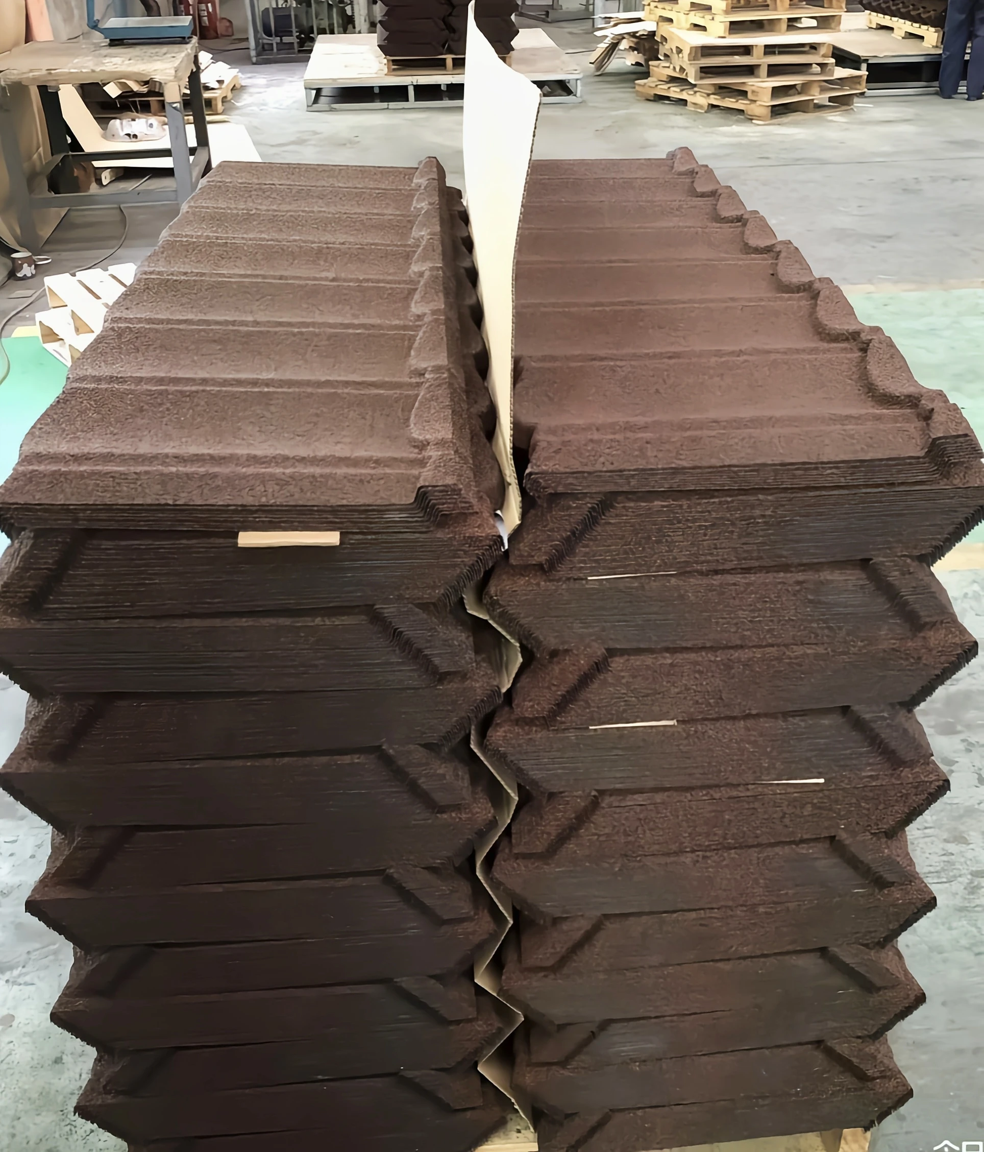 2022 New Tiles Green House System Roof Cover Longevity Roofing Shingles/Metal Roofing