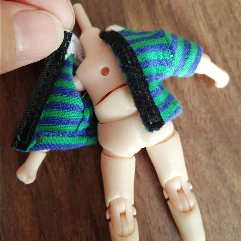 M2283 Wholesale Mini Dolls Toy Crochet Knit Clothing Shirts Tops Ob11 Gsc 12 Bjd Doll Clothes Accessories
